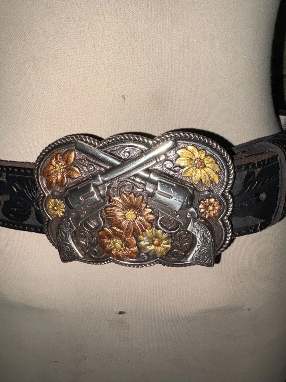 Idyllwind Gun Buckle Belt